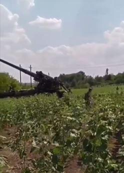 Ուկրաինական «Պիոնի» ինքնագնաց հրետանու ինքնաոչնչացումը (Տեսանյութ)
