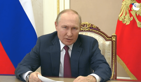 Запад пытается развязать кровавую бойню в СНГ – Путин