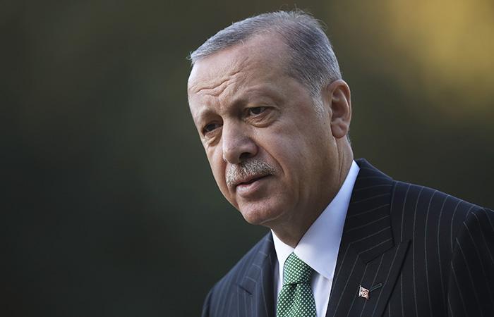 Эрдоган анонсировал телефонные переговоры с Путиным и Зеленским