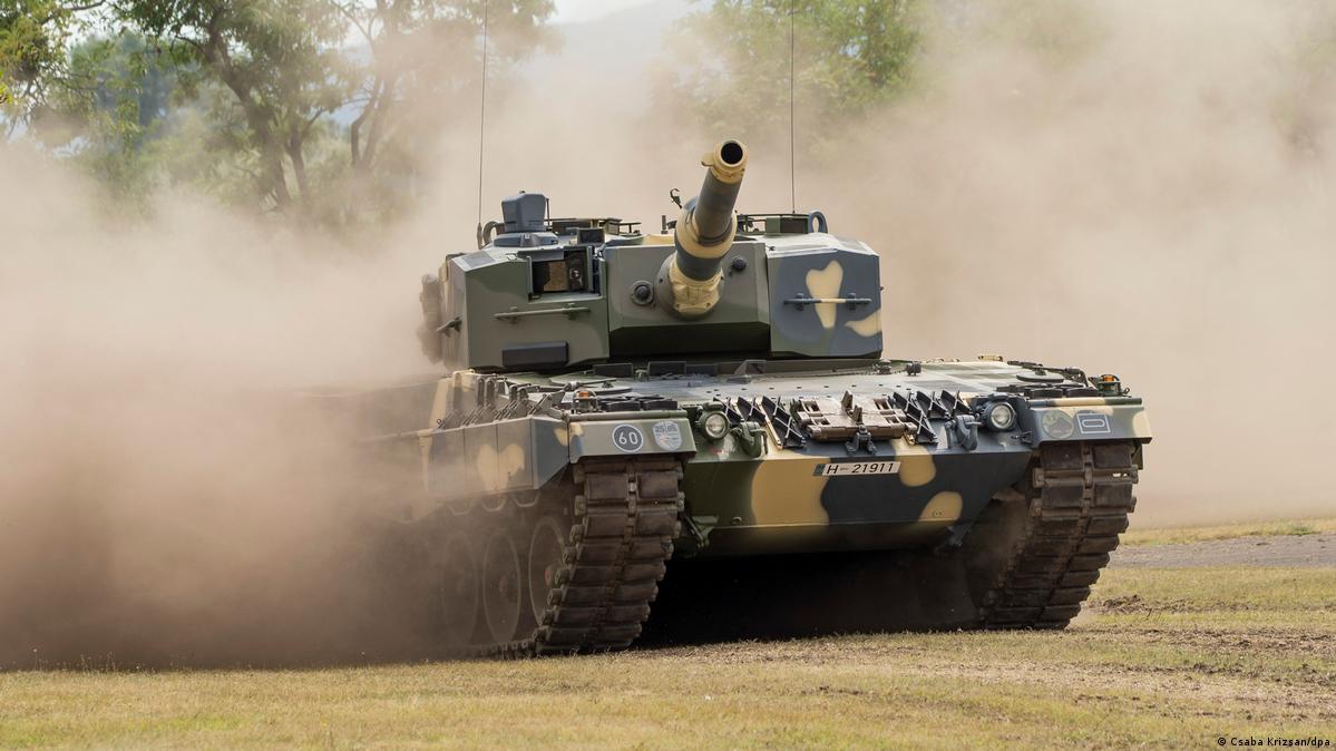 Шольц отправит Киеву танки Leopard- СМИ