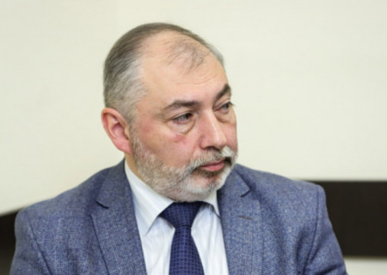 Армянский политик назвал планы Киева захватить Крым самоубийством