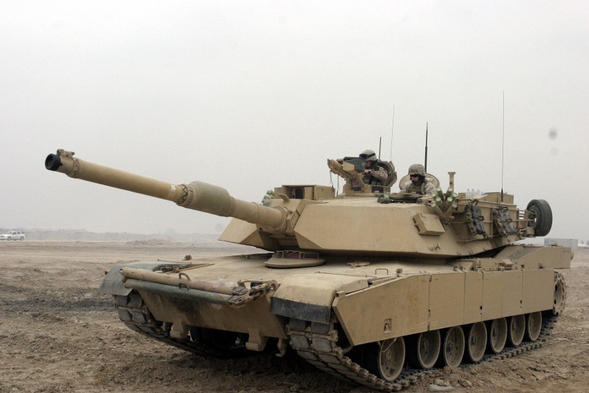 СМИ – Пентагон собирается ускорить поставки танков на Украину, отправив более старые модели
