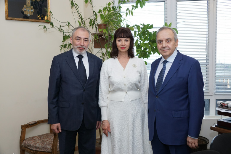 Вице -премьер и министр культуры Крыма дали интервью «Иравунк – ТВ»