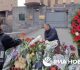 Жители Армении несут цветы к посольству России в Ереване