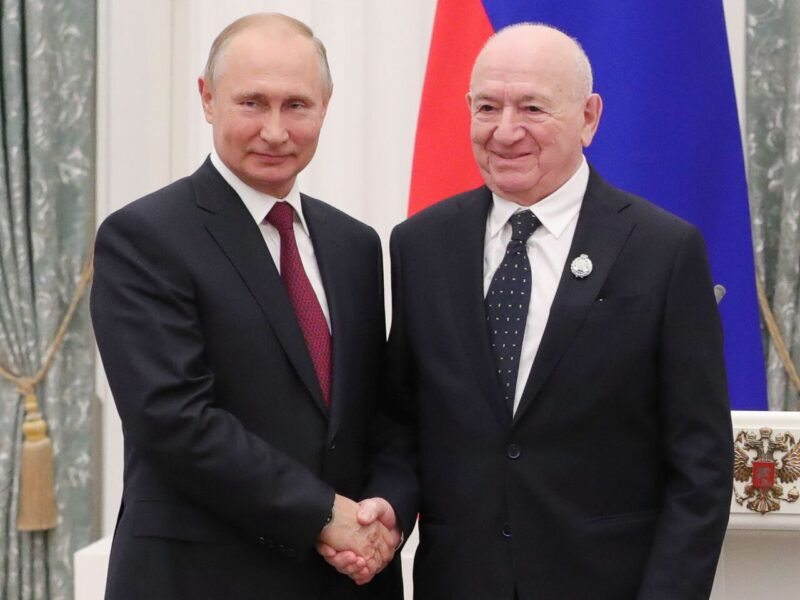 Սիմոնյանի երեք ինները