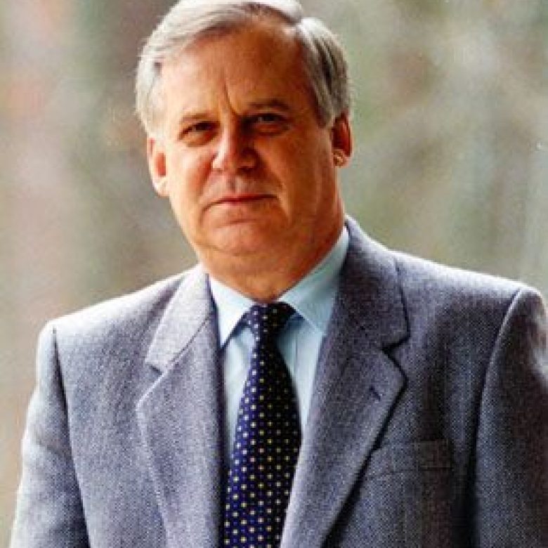 НИКОЛАЙ РЫЖКОВ: «В МИНУТЫ БЕДЫ ТАК НУЖНО УТЕШИТЕЛЬНОЕ СЛОВО, ТЕМ БОЛЕЕ ЕСЛИ ОНО НЕ ПРОСТО СКАЗАНО, А И ДЕЛОМ ПОДКРЕПЛЕНО»