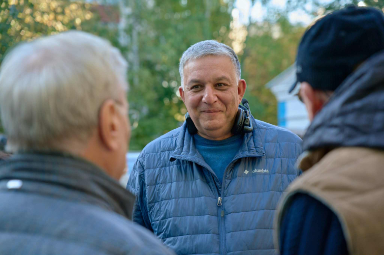 В ФИЛЬМЕ МКРТЧЯНА «ЛЮБВЕОБИЛЬНЫЙ» СНЯЛИСЬ РОССИЙСКИЕ КИНОЗВЕЗДЫ РАЗНЫХ ПОКОЛЕНИЙ